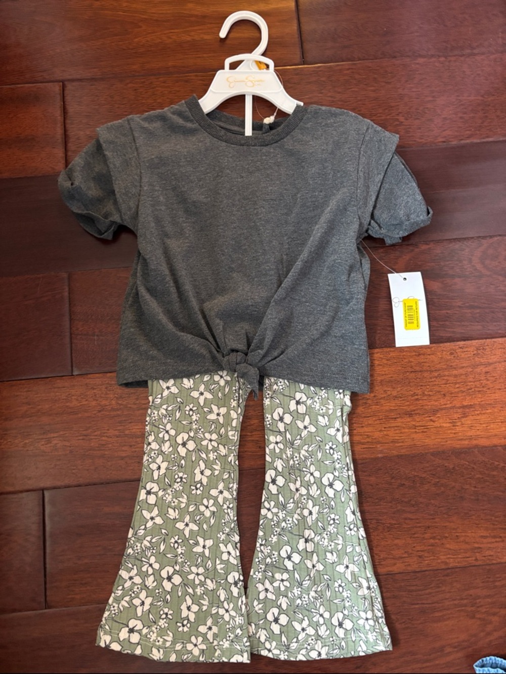 Jessica Simpson Kids Gray Top with Green Floral Bell-Bottom Set